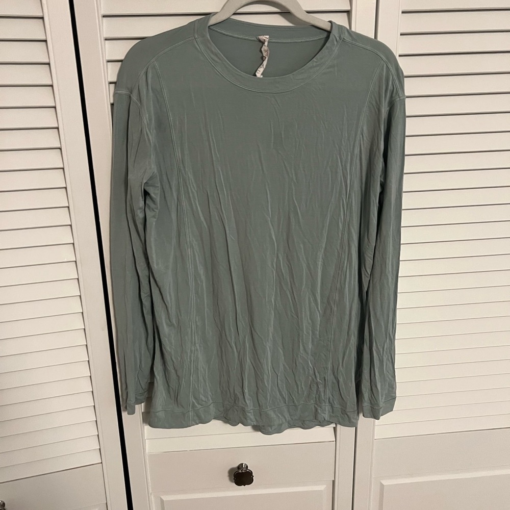 lululemon athletica Long Sleeve Tee - Sage Green